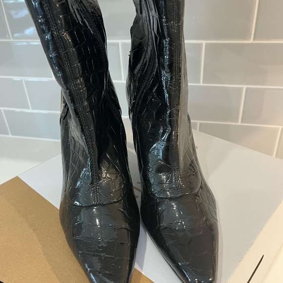 Boots in faux patent leather - Picture 3 of 6